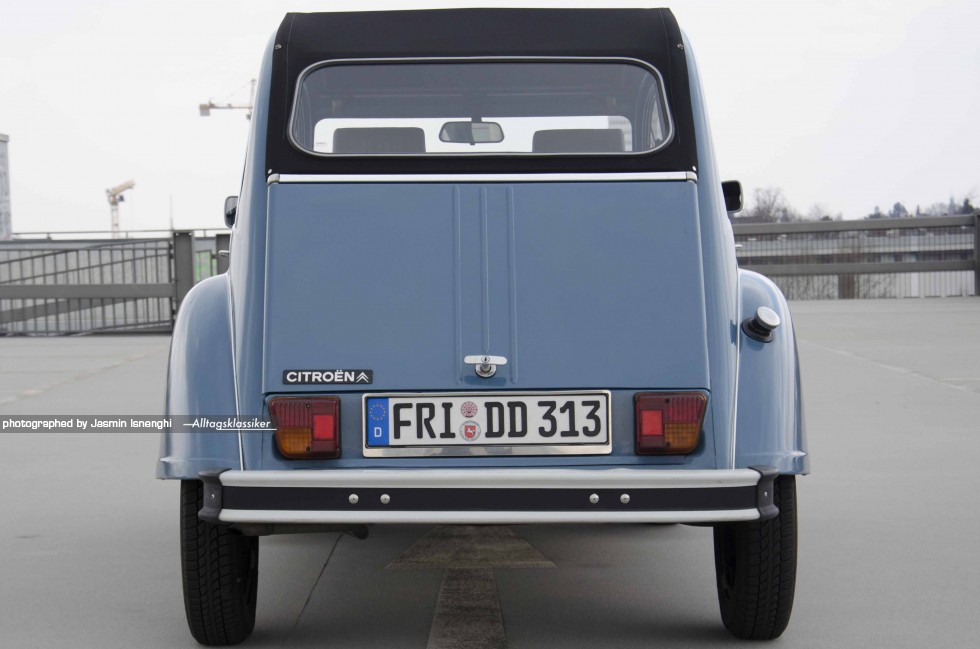 Rolldach dunkelblau 6001 1/87 SAI Citroen 2 CV AZLP 1958 grau geschl Rolldach dunkelblau 6001 1/87 SAI Citroen 2 CV AZLP 1958 grau geschl